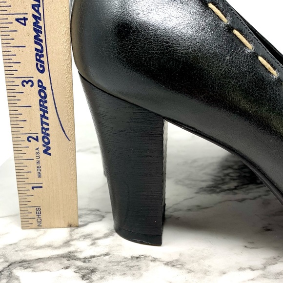 RSVP Collection Contrast Stitch Buckle hardware black leather pumps 9 classic - Picture 12 of 14